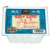 https://images.heb.com/is/image/HEBGrocery/prd-small/banyan-soft-tofu-000319701.jpg