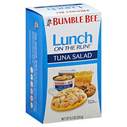 https://images.heb.com/is/image/HEBGrocery/prd-small/bumble-bee-lunch-on-the-run-complete-tuna-salad-lunch-kit-001121147.jpg