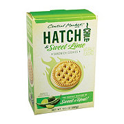 https://images.heb.com/is/image/HEBGrocery/prd-small/central-market-hatch-chile-sweet-lime-sandwich-cookies-002023451.jpg