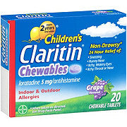 https://images.heb.com/is/image/HEBGrocery/prd-small/claritin-children-s-24-hour-non-drowsy-5-mg-loratadine-antihistamine-grape-allergy-chewable-tablets-001194371.jpg