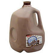 https://images.heb.com/is/image/HEBGrocery/prd-small/h-e-b-chocolate-milk-000658779.jpg