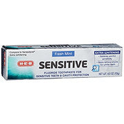 https://images.heb.com/is/image/HEBGrocery/prd-small/h-e-b-fresh-mint-sensitive-toothpaste-001376376.jpg