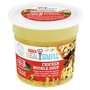 https://images.heb.com/is/image/HEBGrocery/prd-small/h-e-b-meal-simple-chicken-noodle-soup-002849542.jpg