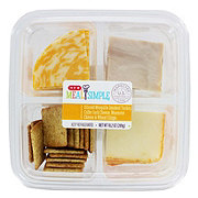 https://images.heb.com/is/image/HEBGrocery/prd-small/h-e-b-meal-simple-turkey-cheese-and-wheat-crisps-snack-tray-003266536.jpg