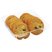 https://images.heb.com/is/image/HEBGrocery/prd-small/h-e-b-select-ingredients-chocolate-chunk-cookies-001967278.jpg