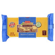 https://images.heb.com/is/image/HEBGrocery/prd-small/h-e-b-select-ingredients-medium-cheddar-cheese-000127206.jpg