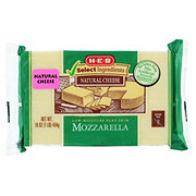 https://images.heb.com/is/image/HEBGrocery/prd-small/h-e-b-select-ingredients-mozzarella-cheese-000125171.jpg