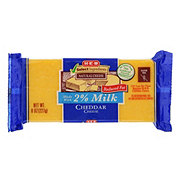 https://images.heb.com/is/image/HEBGrocery/prd-small/h-e-b-select-ingredients-reduced-fat-cheddar-cheese-000997376.jpg