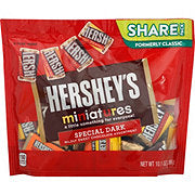 https://images.heb.com/is/image/HEBGrocery/prd-small/hershey-s-miniatures-special-dark-chocolate-share-size-002694625.jpg