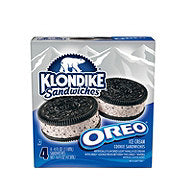 https://images.heb.com/is/image/HEBGrocery/prd-small/klondike-oreo-ice-cream-cookie-sandwiches-001363181.jpg