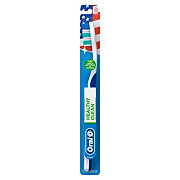 https://images.heb.com/is/image/HEBGrocery/prd-small/oral-b-healthy-clean-medium-toothbrush-001917517.jpg