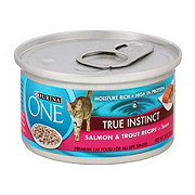 https://images.heb.com/is/image/HEBGrocery/prd-small/purina-one-smartblend-pairings-salmon-trout-cat-food-001816185.jpg